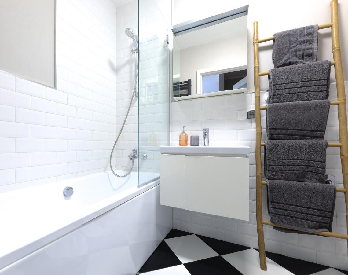 푸크 Sea Zone Climatic Apartament By The Bay 아파트 외부 사진